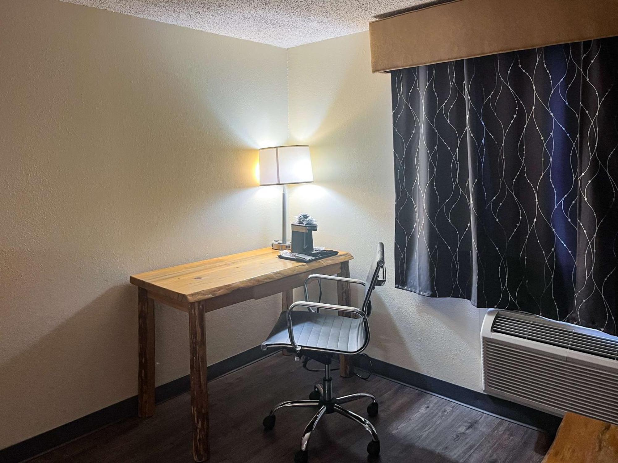 Studio 6 Suites Butte Mt I-90 I-15 Kültér fotó